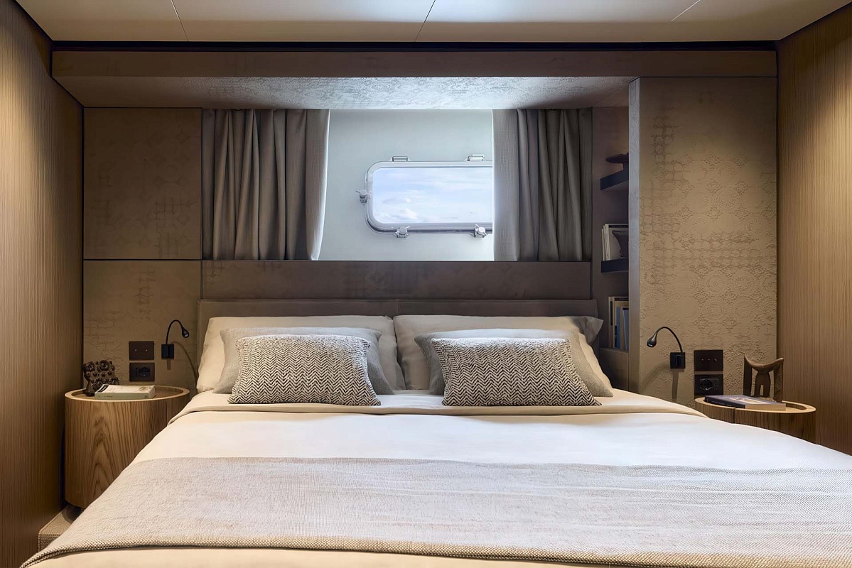Аренда мега яхты Sanlorenzo SL86A ALMA BLU в Италии и Сардинии